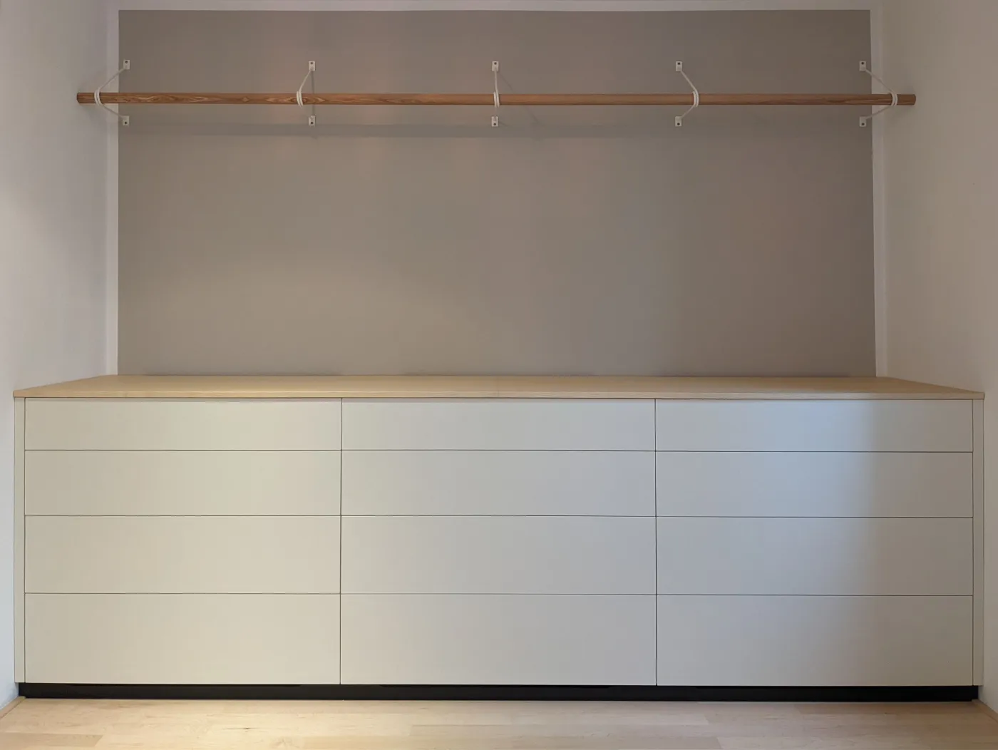 Einbauschrank – Kleiderschrank